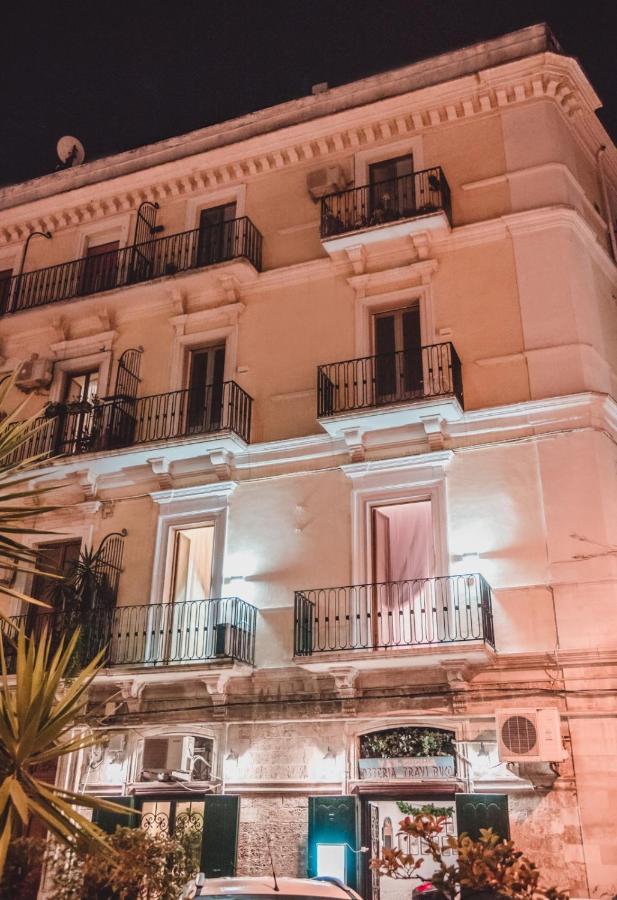 Hotel Palazzo Le Travi Bari Exterior foto