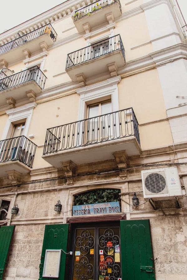 Hotel Palazzo Le Travi Bari Exterior foto