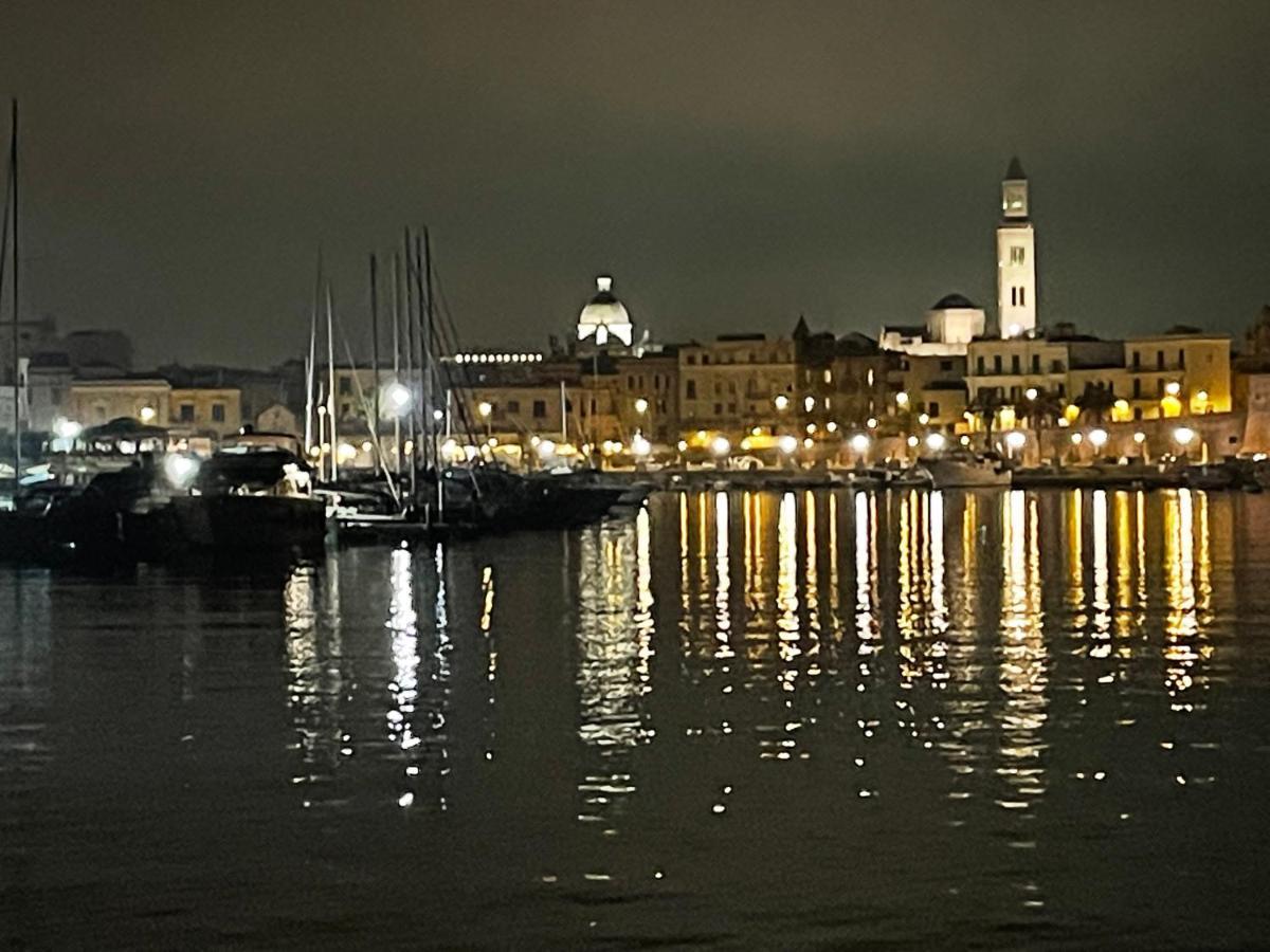 Hotel Palazzo Le Travi Bari Exterior foto